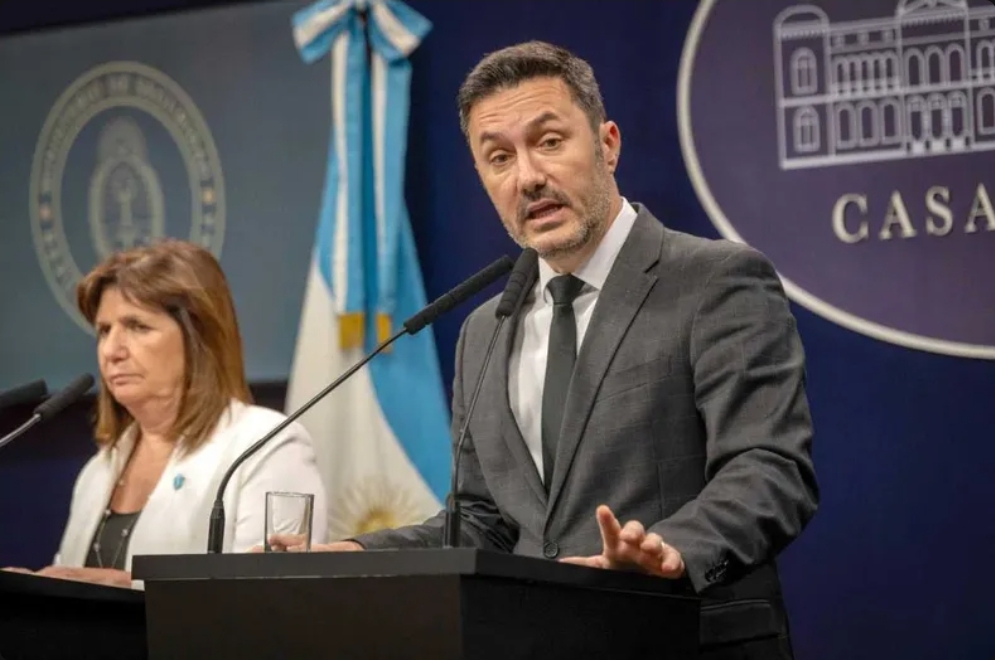 Lee más sobre el artículo Petri cargó contraVillarruel: «Sabía que Javier Milei estaba fuera del país, no debió presidir el Senado»