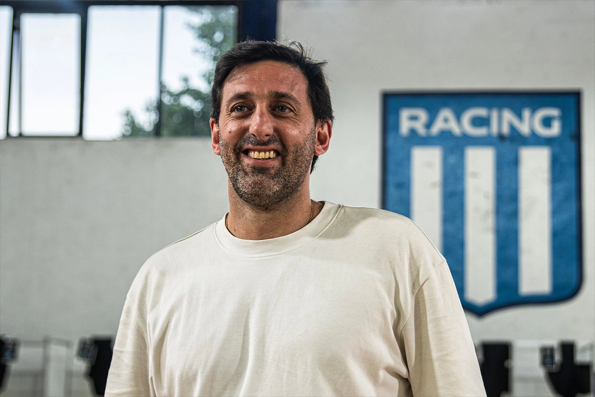 Lee más sobre el artículo Diego Milito es el nuevo presidente de Racing en una elección récord