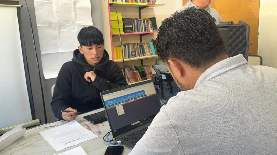 En este momento estás viendo El camión del Registro Civil visita las localidades del Valle Medio