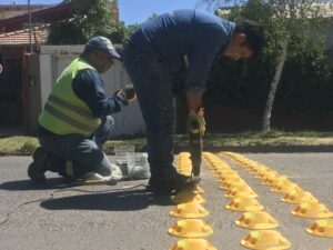 Lee más sobre el artículo Continúan las tareas de señalización en diferentes puntos de la ciudad