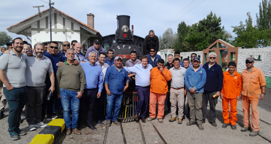 Lee más sobre el artículo Tras trabajos de renovación, La Trochita volvió a encender motores