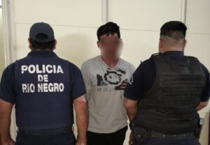 Lee más sobre el artículo Detienen en Cipolletti a un hombre con pedido de captura