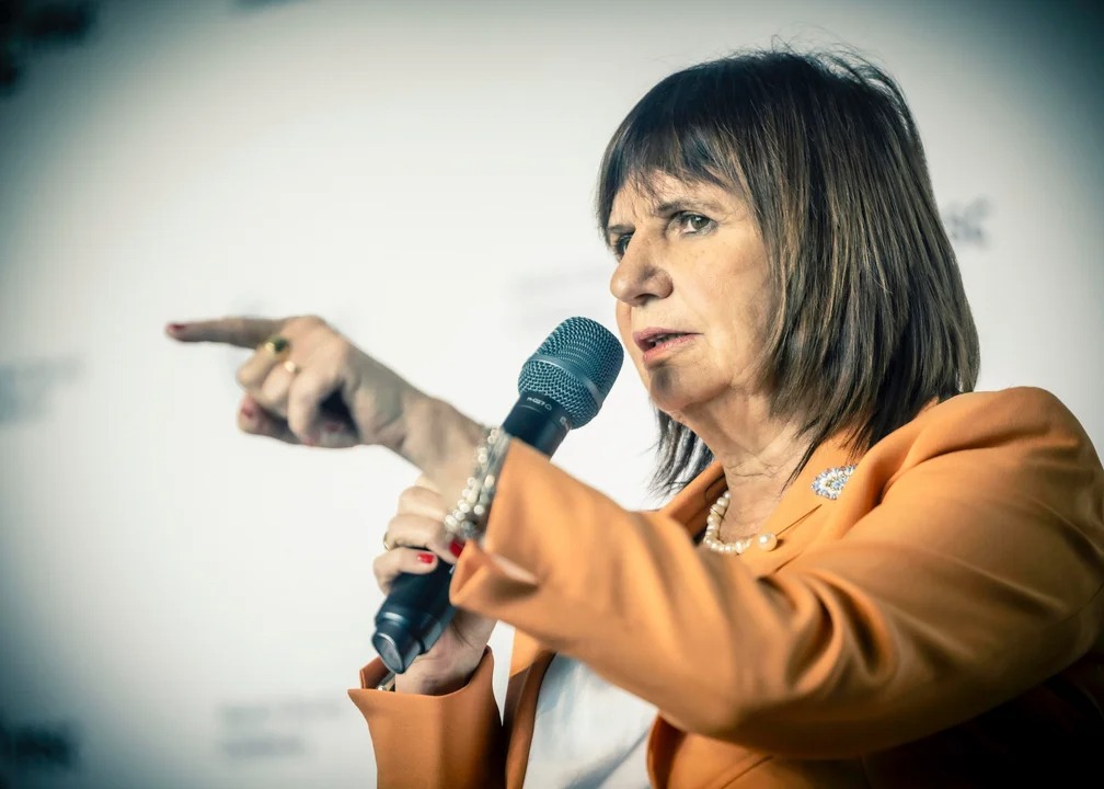 Lee más sobre el artículo Bullrich califica de «pantomima» el video de Nahuel Gallo difundido por Venezuela