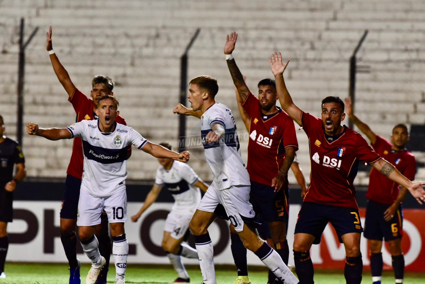 En este momento estás viendo Copa Argentina: Gimnasia rompió con su mala racha tras ganarle a Deportivo Español