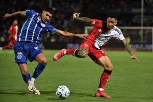 Lee más sobre el artículo River no pasó del cero en Mendoza y sigue sin poder ganar como visitante