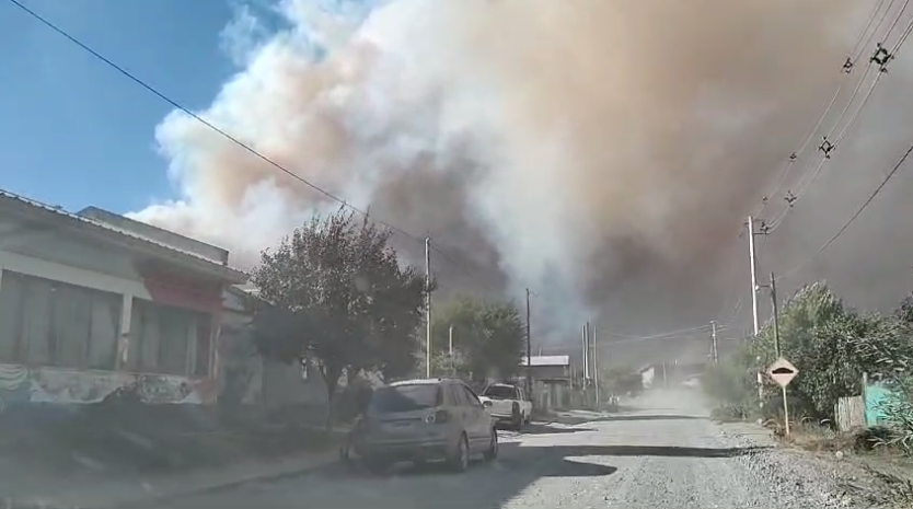 Lee más sobre el artículo El Bolsón en emergencia: nuevas evacuaciones y cierre de áreas protegidas