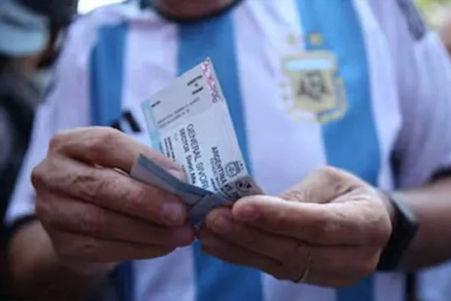 En este momento estás viendo La AFA oficializó los precios de las entradas para Argentina vs. Brasil
