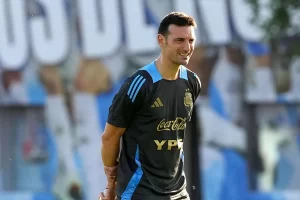 Lee más sobre el artículo «Brasil es Brasil y será un rival temible, respetado por nosotros», expresó Scaloni