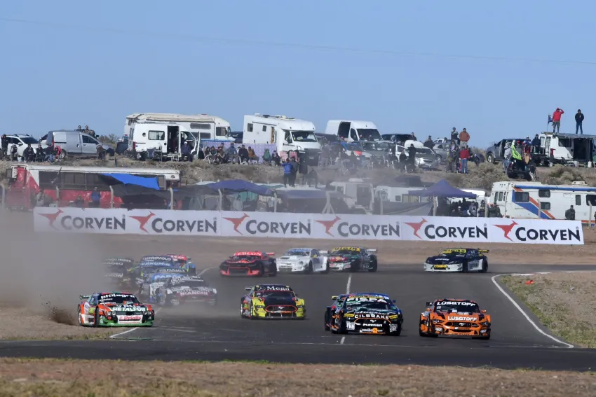 Lee más sobre el artículo Por el fuerte viento se suspendió la Final del TC en Centenario