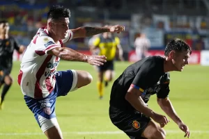 Lee más sobre el artículo Unión de Santa Fe dio vuelta el resultado y clasificó en la Copa Argentina
