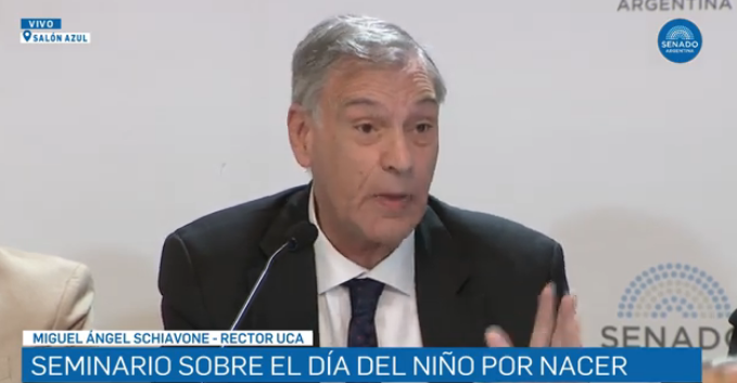 Lee más sobre el artículo En el Congreso, el rector de la UCA consideró «un fracaso» que las mujeres trabajen o hagan deportes