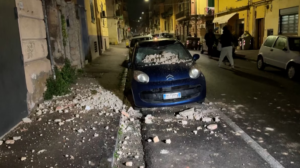 Lee más sobre el artículo Pánico en Italia por un sismo cerca de Nápoles