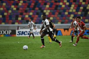 Lee más sobre el artículo Central Córdoba recibirá a Liga de Quito en su debut absoluto por Copa Libertadores