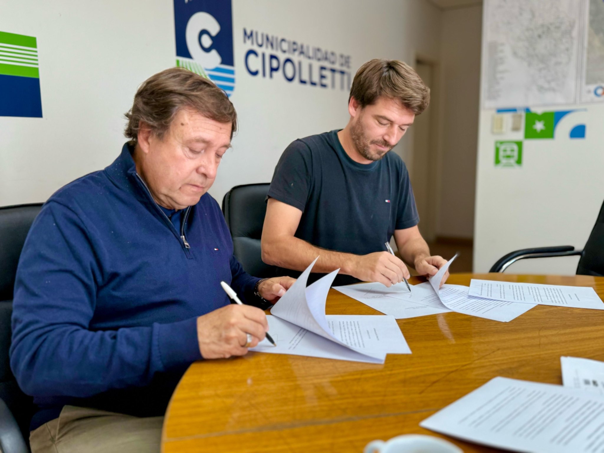 Lee más sobre el artículo Cipolletti incorporará nueva maquinaria vial con fondos del bono petrolero