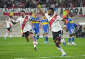 Lee más sobre el artículo River recibe a Boca en el Monumental