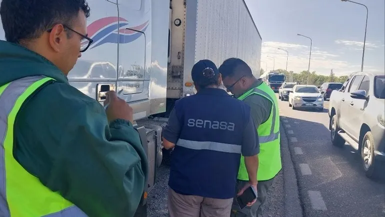 Lee más sobre el artículo Carne sin refrigeración: decomisan e incineran más de 60 kilos en Paso Córdoba