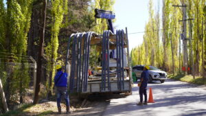 Lee más sobre el artículo Cipolletti: El alumbrado público de calle San Luis entra en su etapa final