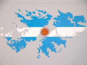 Lee más sobre el artículo Malvinas: dos voces para fortalecer la memoria