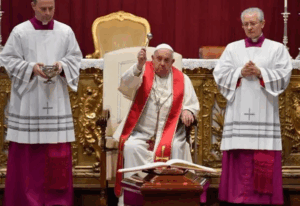 Lee más sobre el artículo Cómo será el funeral del papa Francisco y el protocolo en el Vaticano: sepultura y días de luto