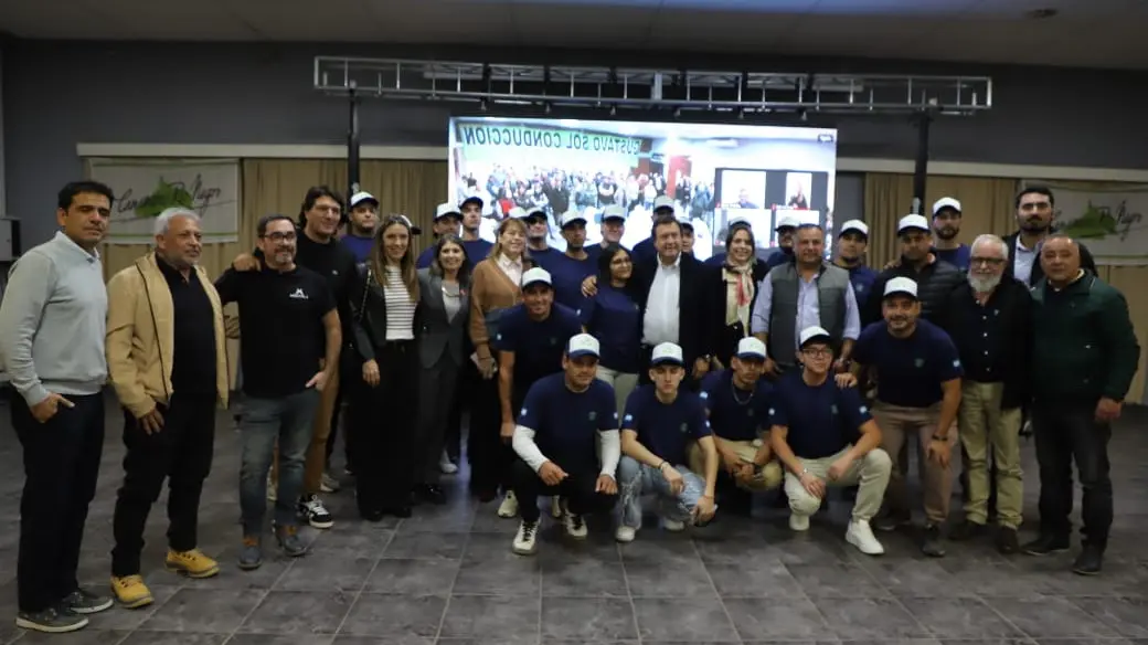 En este momento estás viendo Weretilneck lanzó formación para futuros choferes del sector petrolero
