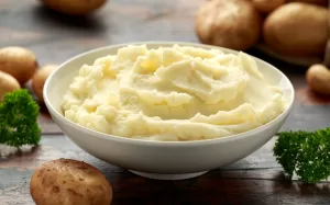Lee más sobre el artículo La clave del puré perfecto: por qué elegir papas harinosas hace la diferencia