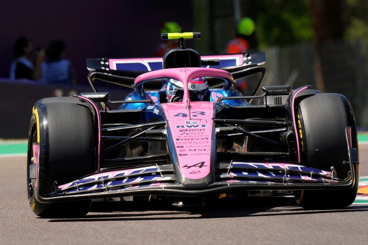 En este momento estás viendo Colapinto mejoró en el segundo entrenamiento y se ubicó 13º en la F1 en Imola