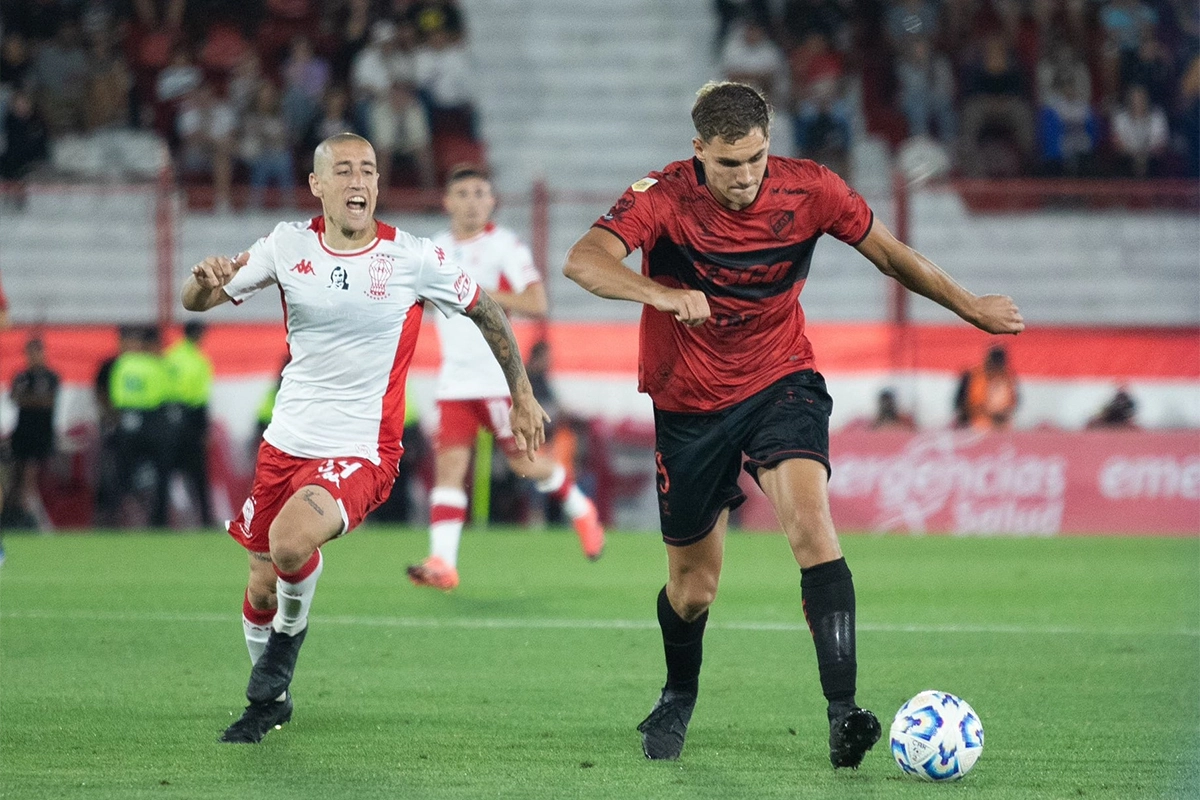 Lee más sobre el artículo Huracán y Platense definirán al campeón del torneo Apertura el Domingo en Santiago del Estero