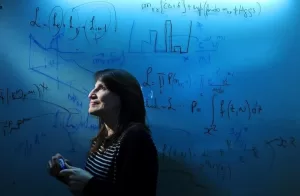 Lee más sobre el artículo La física argentina María Teresa Dova fue distinguida con el premio L’Oréal-UNESCO 2025