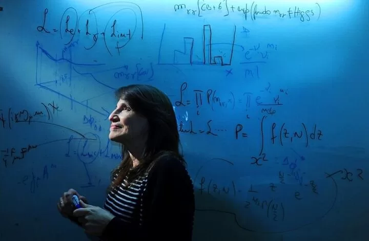 En este momento estás viendo La física argentina María Teresa Dova fue distinguida con el premio L’Oréal-UNESCO 2025