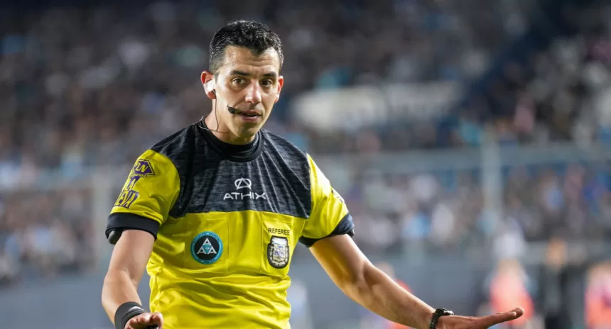 Lee más sobre el artículo Los árbitros de los octavos de final del Apertura: Rey Hilfer estará en Boca-Lanús y Zunino en River-Barracas Central