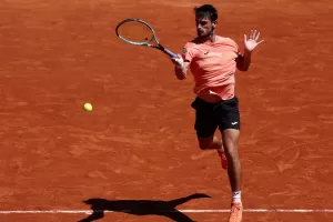 Lee más sobre el artículo Ya no quedan argentinos en Roland Garros tras la eliminación de Navone