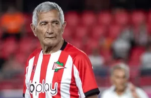 Lee más sobre el artículo Murió Juan Ramón «La Bruja» Verón, una leyenda de Estudiantes de La Plata y del fútbol argentino