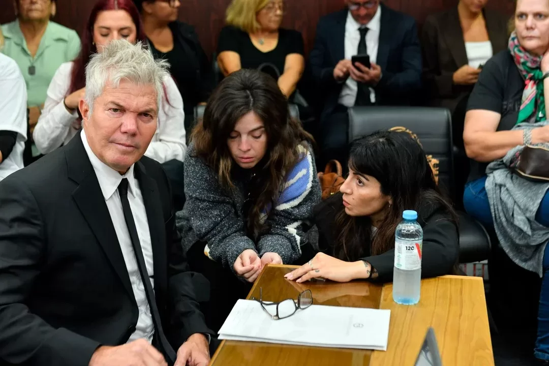Lee más sobre el artículo Burlando pedirá la recusación de la jueza del Caso Maradona y habla de “regresión técnica” en el juicio