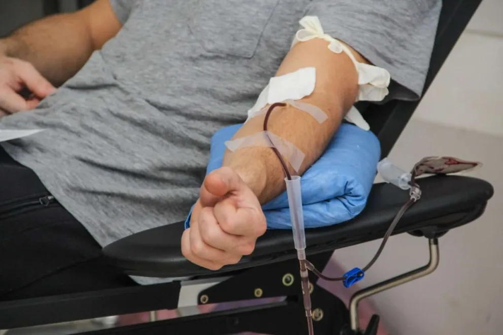 Lee más sobre el artículo Urgente: Falta de sangre en Neuquén, piden donaciones de todos los grupos