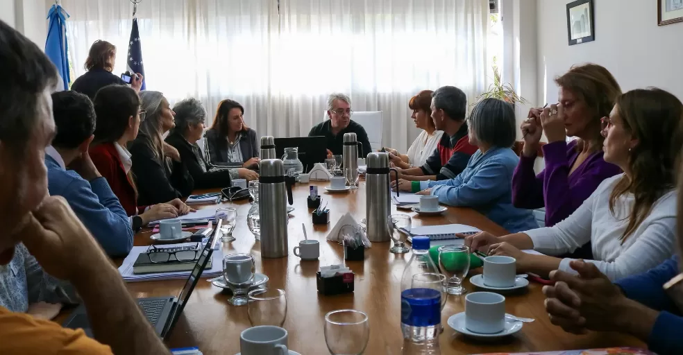 Lee más sobre el artículo El Gobierno rionegrino se reunió con representantes de Unter en paritarias