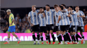 Lee más sobre el artículo Conmebol confirmó los días y horarios de los próximos partidos de la Selección argentina por las Eliminatorias