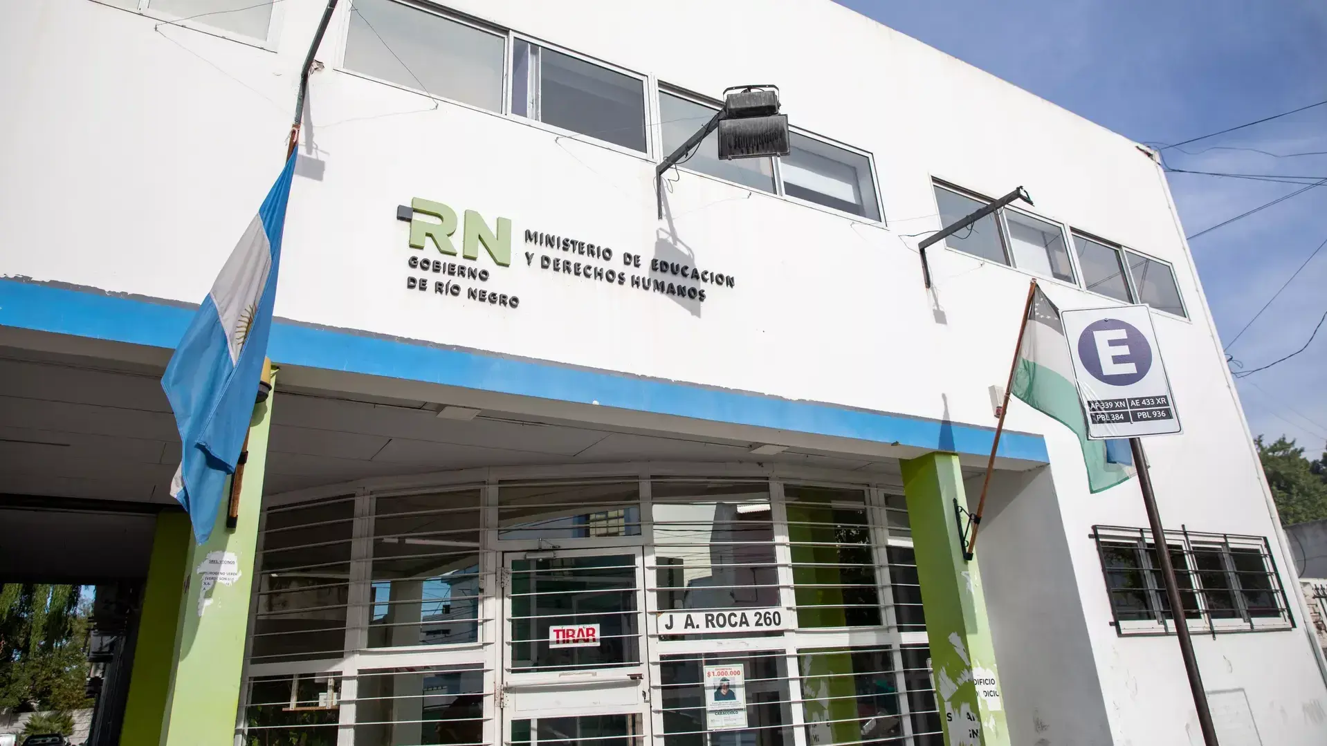 Lee más sobre el artículo El 52% de los docentes asistió a su jornada laboral