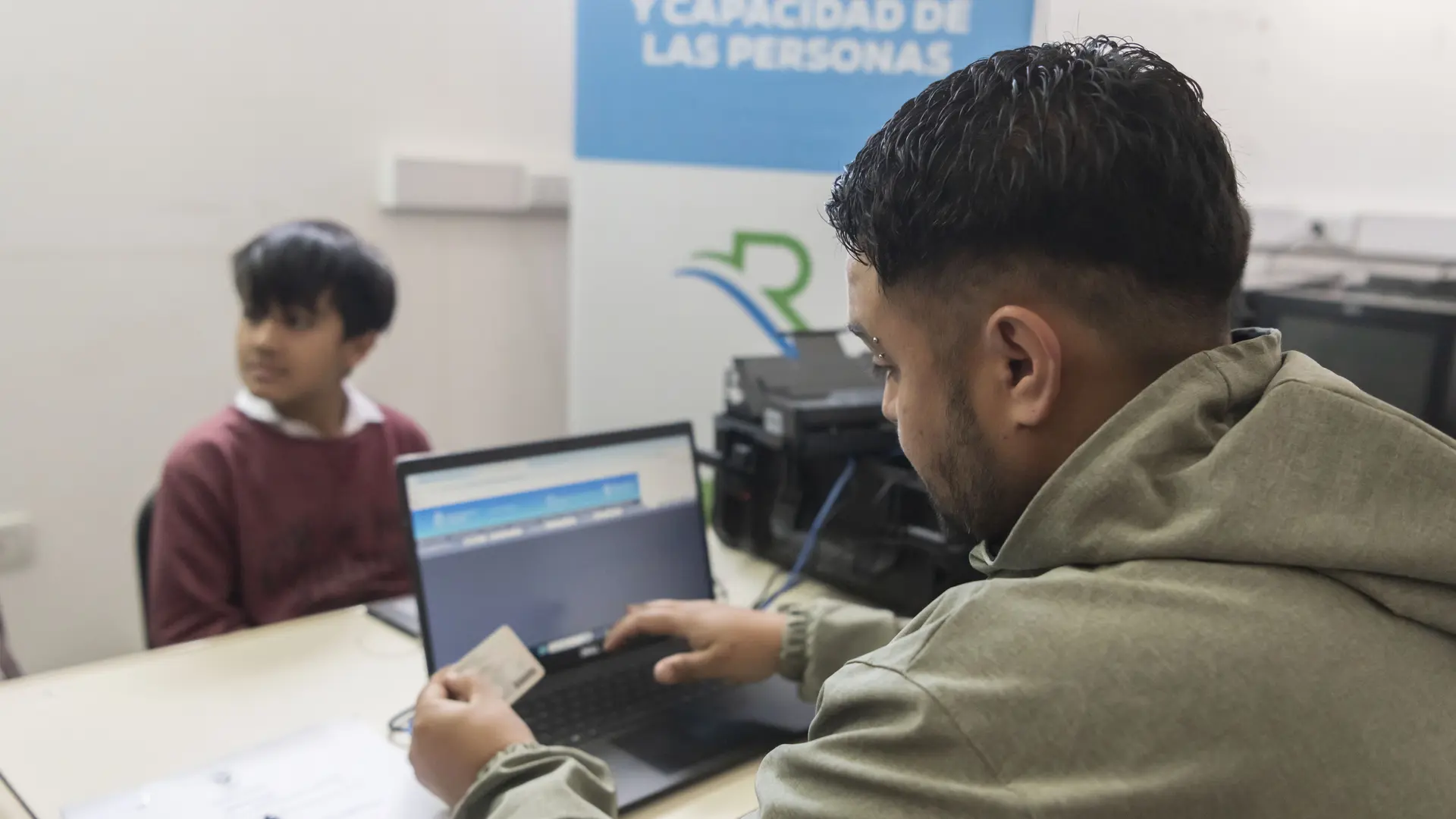 Lee más sobre el artículo Registro Civil avanza con capacitaciones para mejorar atención al público