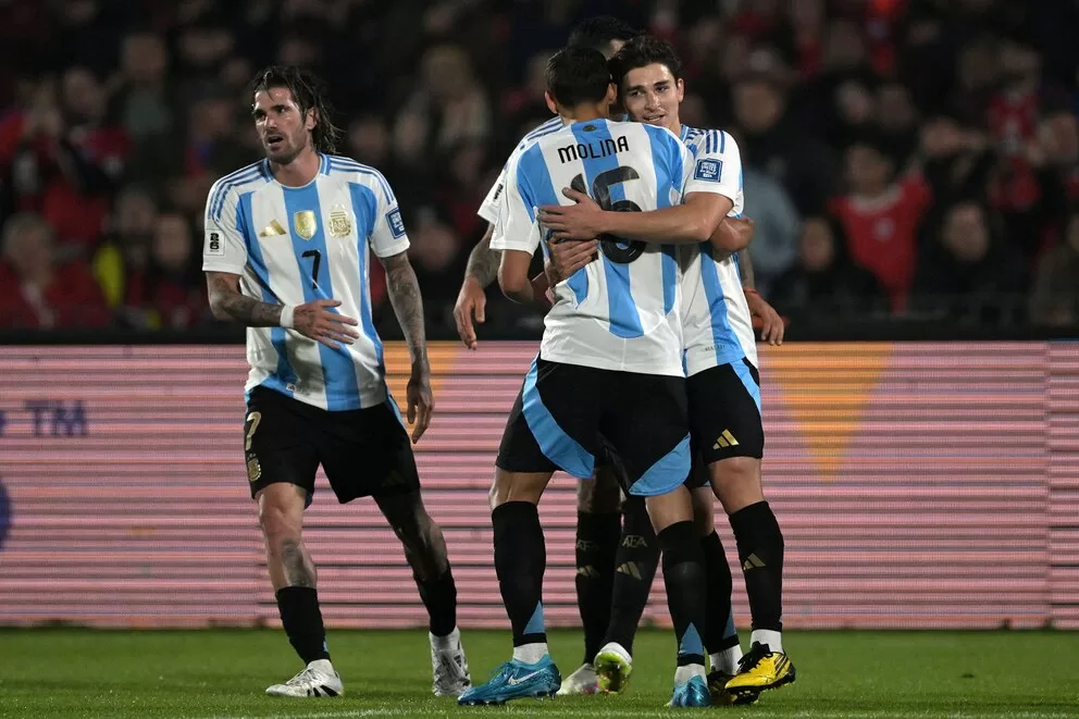 En este momento estás viendo Argentina venció 1-0 a Chile y ganó las Eliminatorias sudamericanas rumbo al Mundial 2026