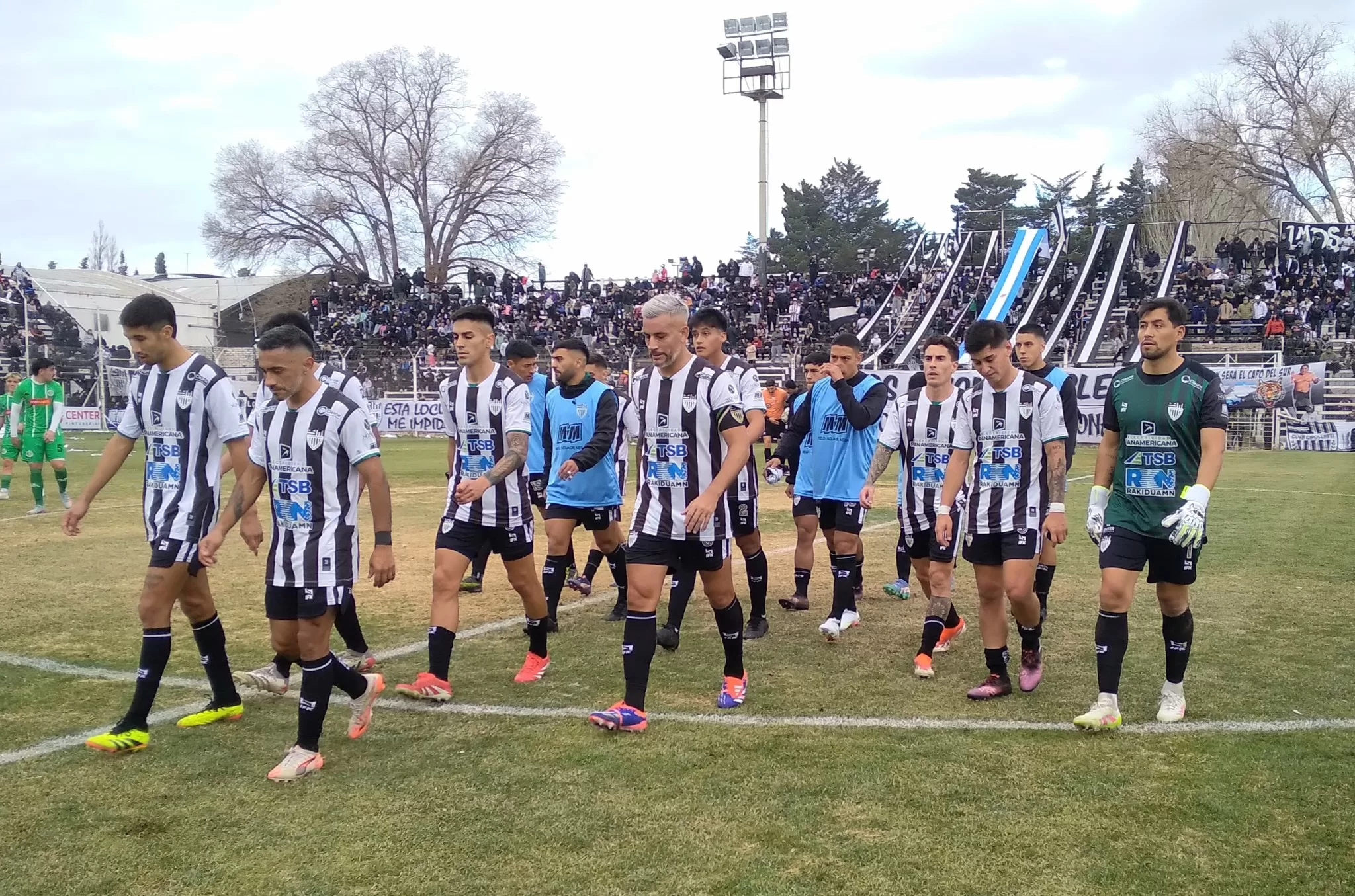 En este momento estás viendo Cipolletti perdió 2 a 0 ante Kimberley de Mar del Plata
