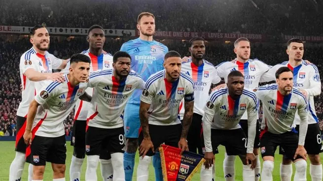 Lee más sobre el artículo Histórico: el Lyon de Tagliafico y Almada descendió en Francia por deudas económicas