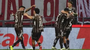 Lee más sobre el artículo Platense derrotó 1-0 a Huracán y se consagró campeón por primera vez en su historia