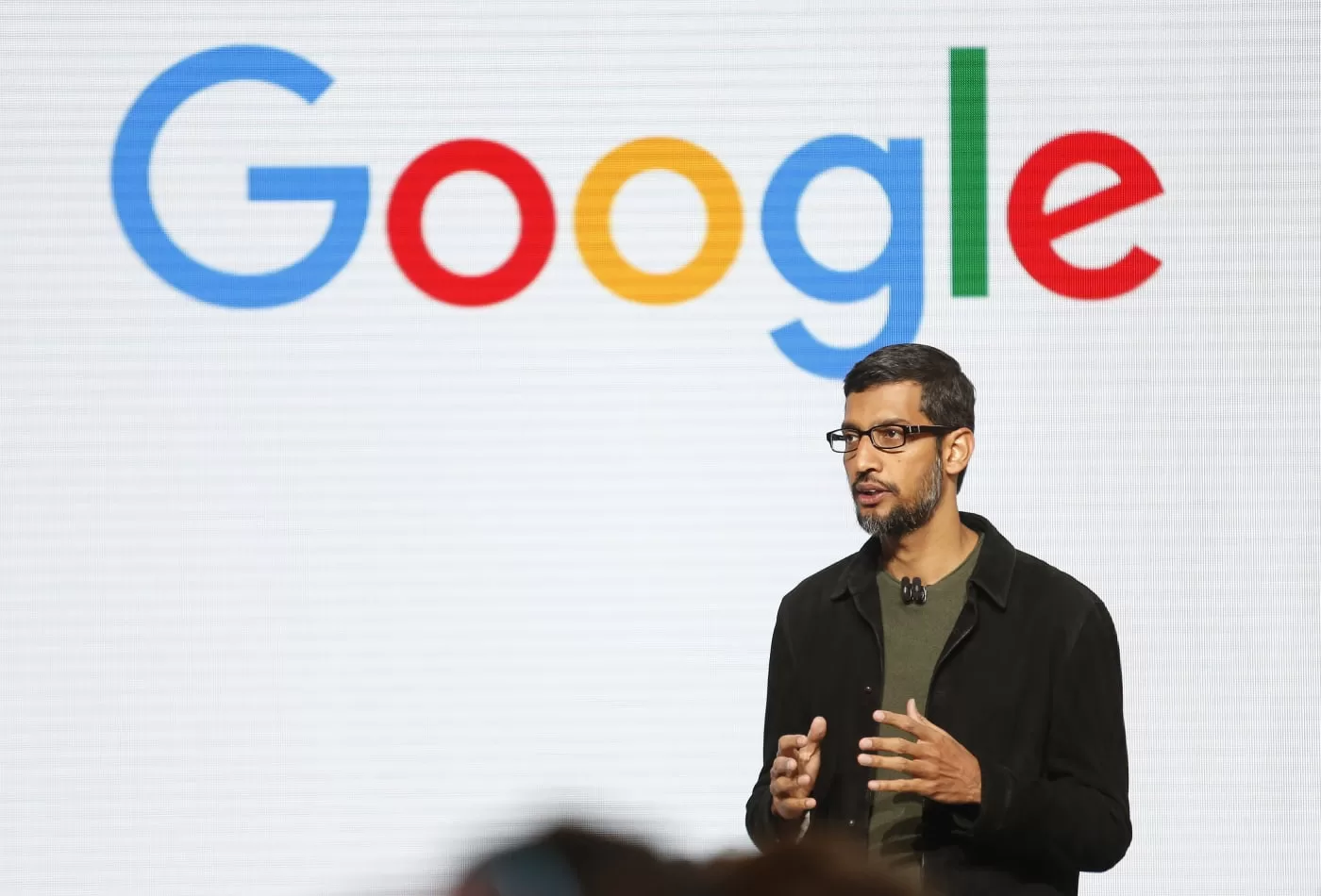 Lee más sobre el artículo El CEO de Google advirtió que la inteligencia artificial será más revolucionaria que el fuego o la electricidad