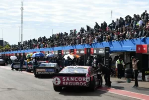 Lee más sobre el artículo El Turismo Carretera hace base en Posadas el fin de semana