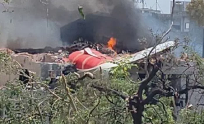 En este momento estás viendo Tragedia aérea en India: se estrelló un avión con 242 personas a bordo