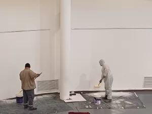 Lee más sobre el artículo El Municipio de Cipolletti realiza tareas de reacondicionamiento en el Complejo Cultural