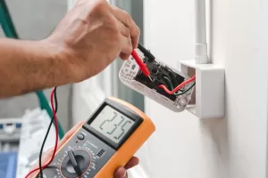 Lee más sobre el artículo Abren inscripciones para el curso gratuito de Electricidad Domiciliaria en Cipolletti
