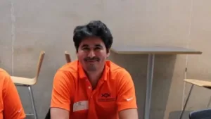 Lee más sobre el artículo Maxi Ortiz, científico rionegrino, descubre vida autosuficiente en la Antártida