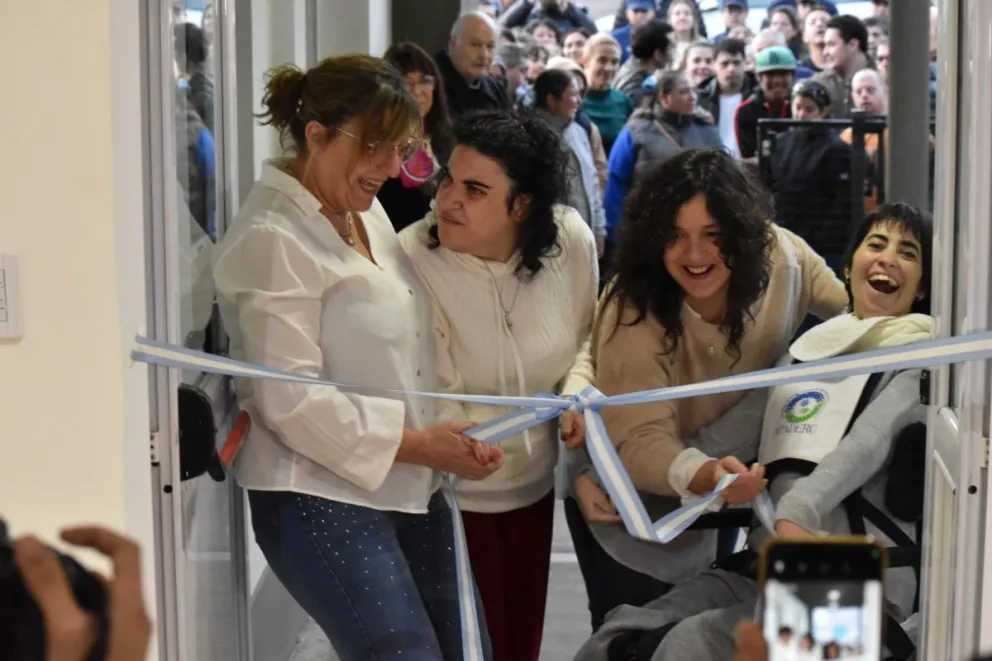 Lee más sobre el artículo APADERC impulsa talleres para jóvenes con discapacidad en Río Colorado