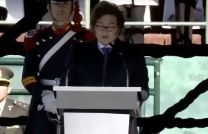 Lee más sobre el artículo Milei se encontrará con algunos gobernadores en Tucumán por el 9 de Julio